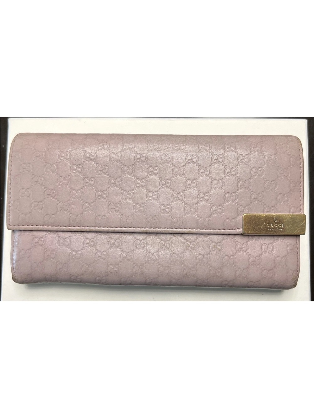 Authentic Gucci Microguccissima Continental Wallet Lavender Leather w/ COA